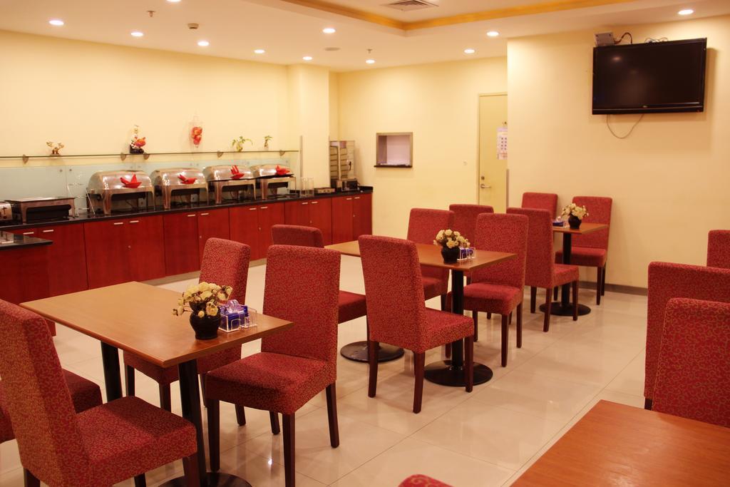 Hanting Express Wuxi Dongjiang Xindong Square ภายนอก รูปภาพ